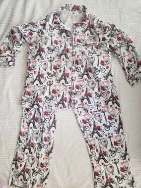 Noble Mount Paris Print Cotton Button Up Pajama Set White Black & Red Motif XL